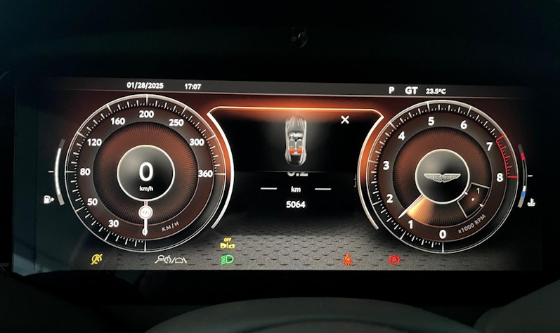 Vehicle image ASTON MARTIN DB12