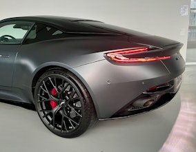 Vehicle image ASTON MARTIN DB12 Coupé 4.0 V8 Bi-Turbo
