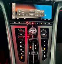 Vehicle image ASTON MARTIN DB12 Coupé 4.0 V8 Bi-Turbo