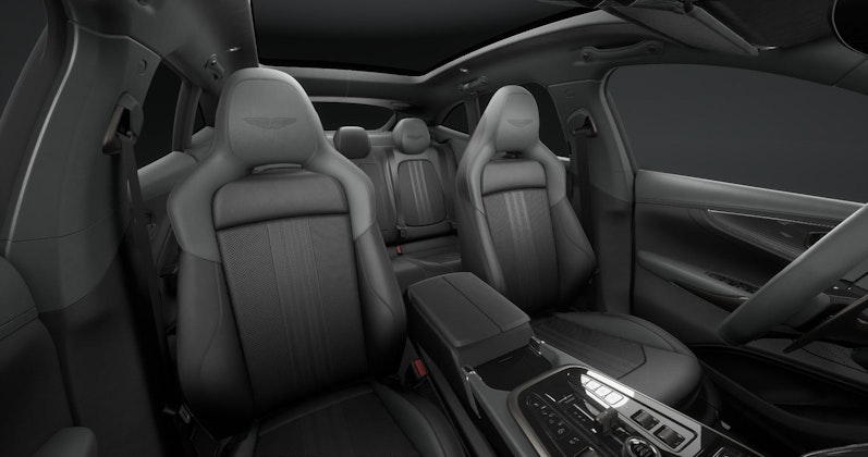 Vehicle image ASTON MARTIN DBX