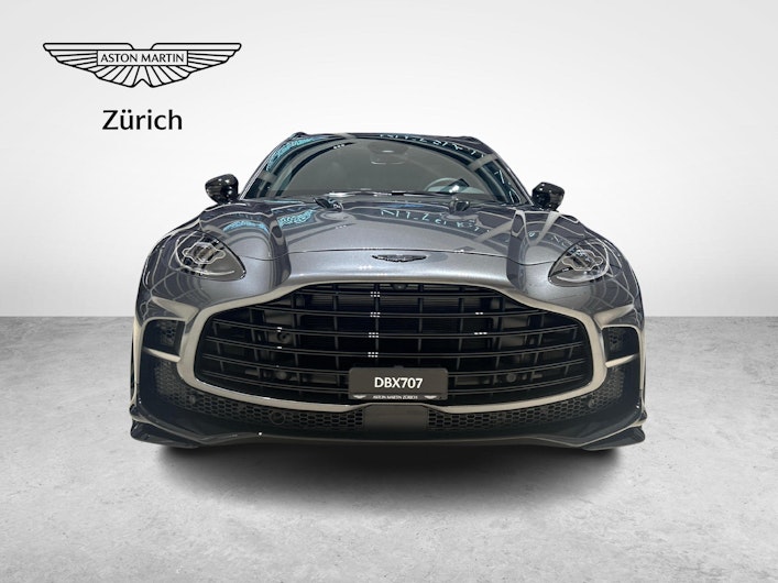 Vehicle image ASTON MARTIN DBX