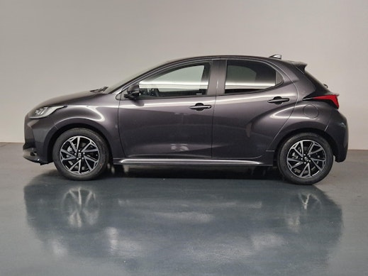 TOYOTA Yaris 1.5 VVT-i HSD Trend 3