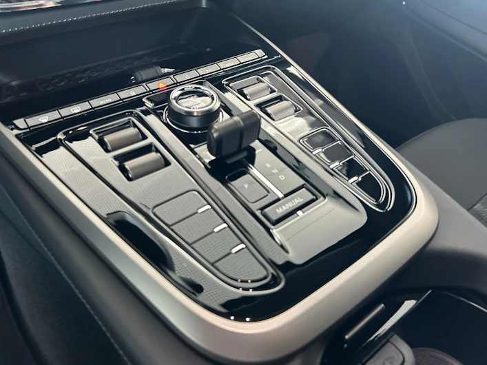 image du véhicule ASTON MARTIN DBX