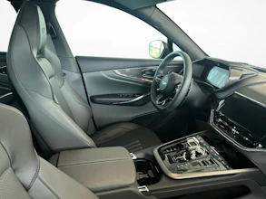 https://vehicle.imgix.net/3775325/b4d21487-f510-4c2b-889b-ca96dfbbebb3.jpg