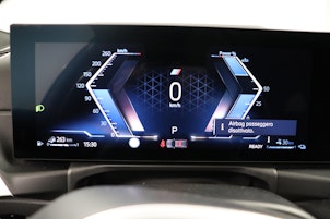 Vehicle image BMW 330e xDrive Touring