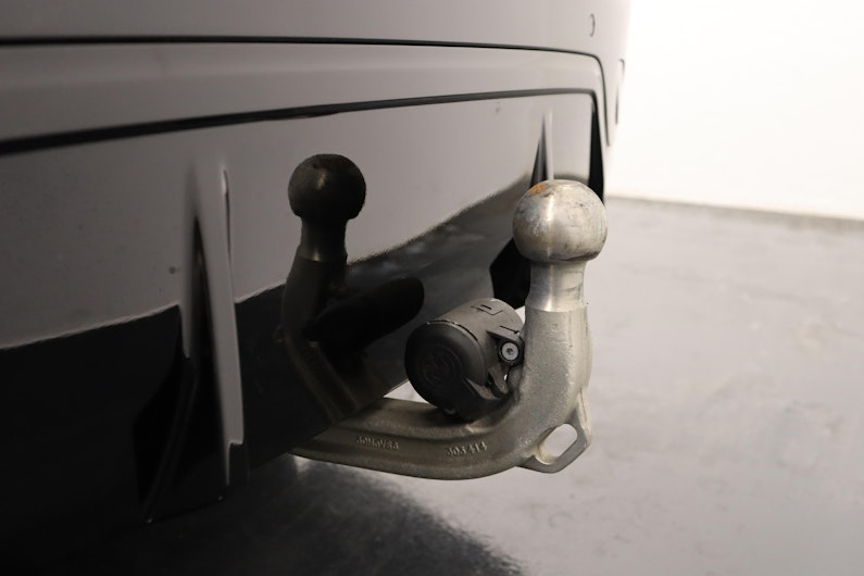 Vehicle image BMW 3 SERIES