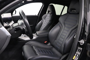 Vehicle image BMW 330e xDrive Touring