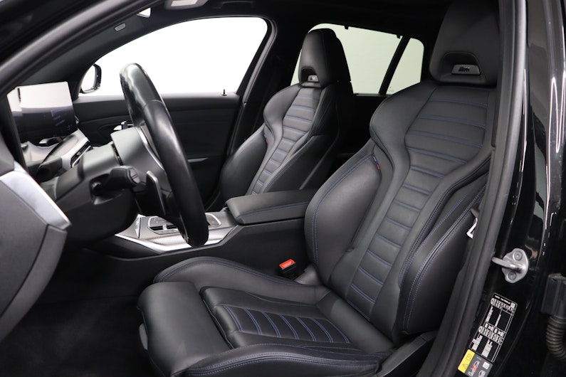 Vehicle image BMW 3 SERIES