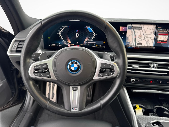 immagine del veicolo BMW 3 SERIES