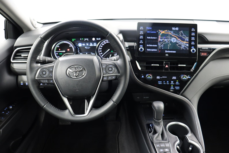 Vehicle image TOYOTA CAMRY