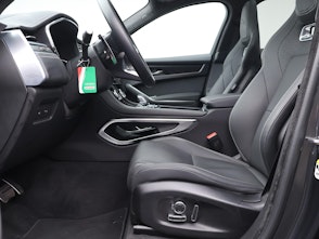 Vehicle image JAGUAR F-Pace 3.0 I6 400 Sport AWD