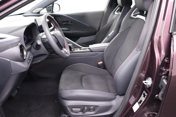 TOYOTA C-HR 2.0 PHEV GR Sport 2