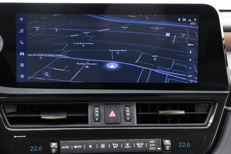 Vehicle image LEXUS ES