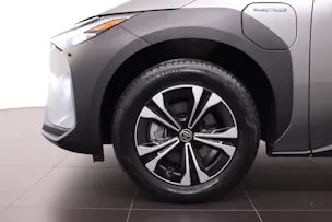 Toyota bZ4X Style AWD
