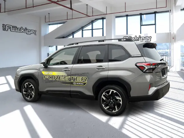 Subaru Forester Station 2.0i e-Boxer Swiss Plus
