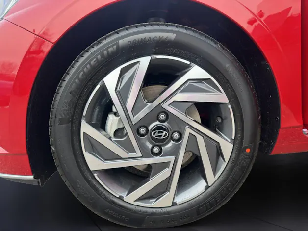 Hyundai i20 1.0 T-GDi Amplia Safe Tec