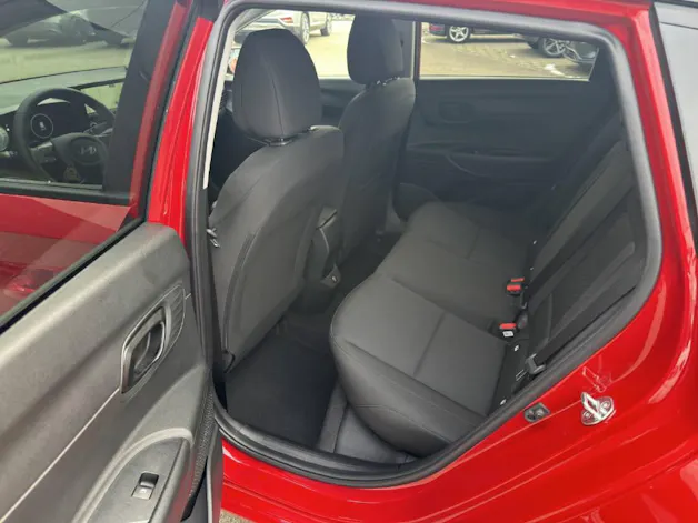 Hyundai i20 1.0 T-GDi Amplia Safe Tec