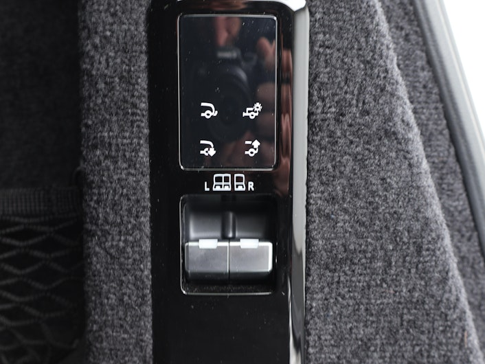 Vehicle image LAND ROVER RANGE ROVER SPORT