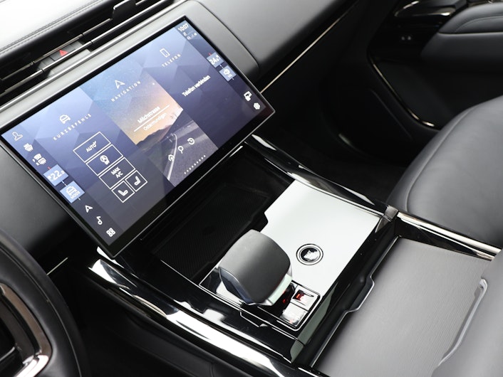 Vehicle image LAND ROVER RANGE ROVER SPORT