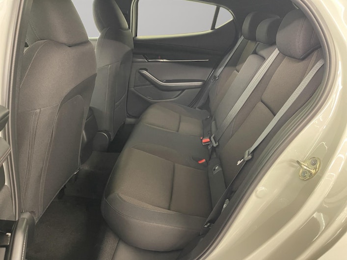 Vehicle image MAZDA 3