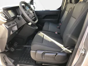 Opel Vivaro cargo 2.0 D 144 S/S