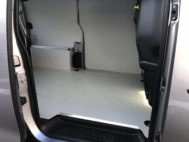 Opel Vivaro cargo 2.0 D 144 S/S