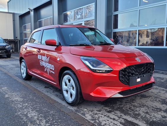 First vehicle image