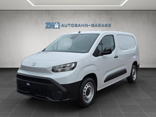 Vehicle image TOYOTA PROACE CITY