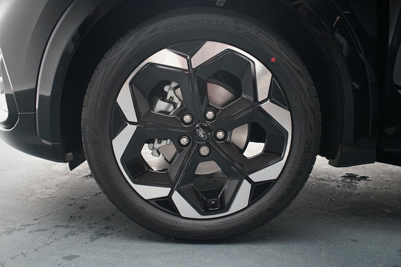 Vehicle image FORD PUMA