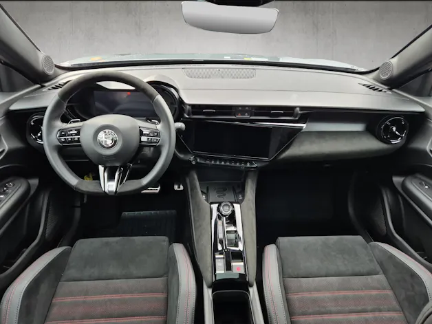 Alfa Romeo Junior 1.2 Ibrida Speciale