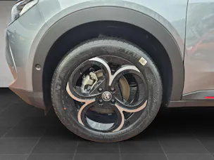 Alfa Romeo Junior 1.2 Ibrida Speciale