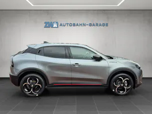 Alfa Romeo Junior 1.2 Ibrida Speciale