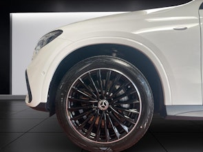 Vehicle image MERCEDES-BENZ GLC 400 e 4MATIC EQ Star AMG Line