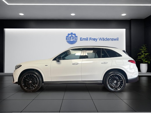 MERCEDES-BENZ GLC 400 e EQ Star AMG Line 4matic 3