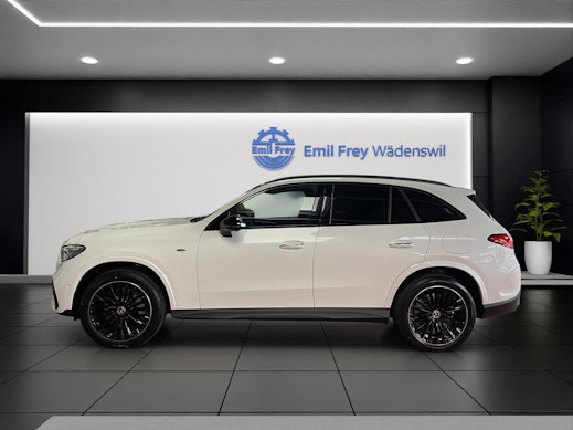 MERCEDES-BENZ GLC 400 e EQ Star AMG Line 4matic 3