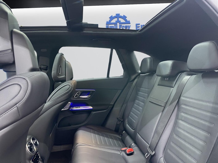 Vehicle image MERCEDES-BENZ GLC 400