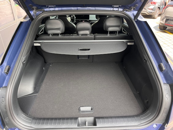 Vehicle image 14 Vehicle image 14