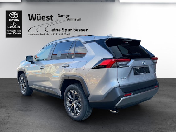 Vehicle image 2 Vehicle image 2