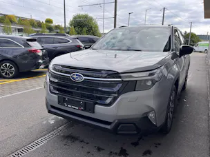 Subaru Forester Station 2.0i e-Boxer Luxury