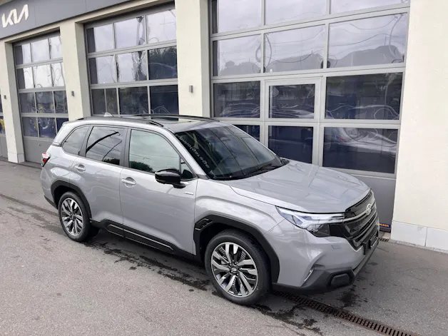 Subaru Forester Station 2.0i e-Boxer Luxury