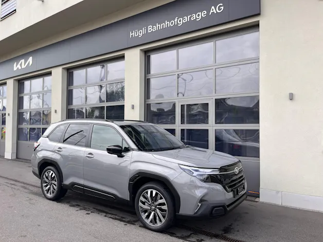 Subaru Forester Station 2.0i e-Boxer Luxury