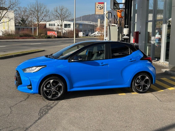 Vehicle image 1