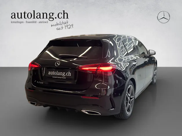 Mercedes-Benz A 200 AMG Line Night Star