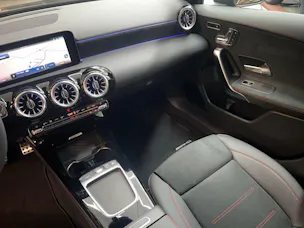 Mercedes-Benz A 200 AMG Line Night Star