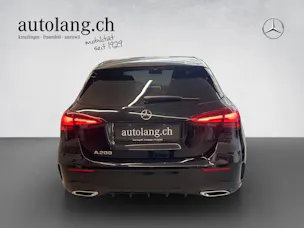 Mercedes-Benz A 200 AMG Line Night Star