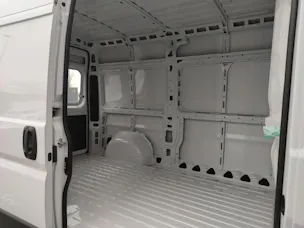 Peugeot Boxer Kaw. 333 L2H2 2.2 BlueHDi 140 S/S