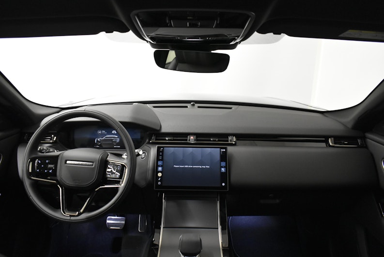 Vehicle image LAND ROVER RANGE ROVER VELAR