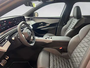 Peugeot 5008 e-GT