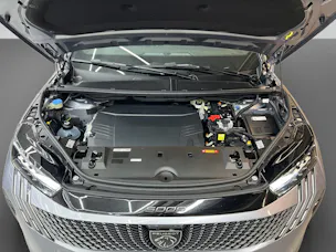 Peugeot 5008 e-GT