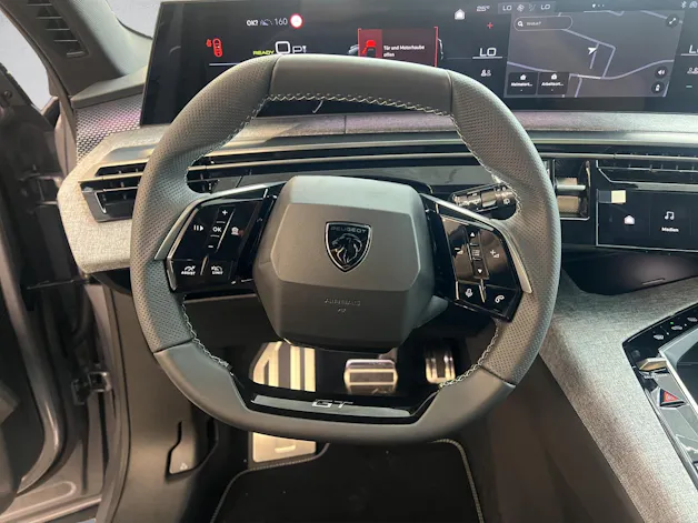 Peugeot 5008 e-GT